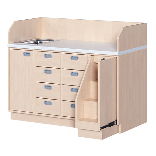 Wickelkommode, dreireihig zuzüglich Waschbecken B/H/T: 143x113x91,5 cm, Ausziehbarer Aufstieg rechts, 8 Schübe und Waschbecken links