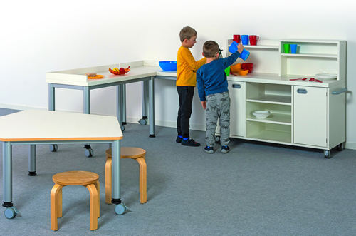 Anstelltische mit Aufkantung, als 2er-Set B/H/T: 120x70/76x52/172 cm, Aufkantung je Tisch rechts und hinten, Frühstücksstrecken-Kombination