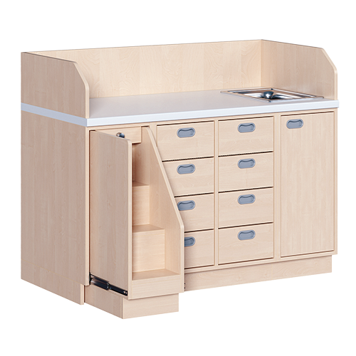 Wickelkommode, dreireihig zuzüglich Waschbecken B/H/T: 143x113x91,5 cm, Ausziehbarer Aufstieg links, 8 Schübe und Waschbecken rechts