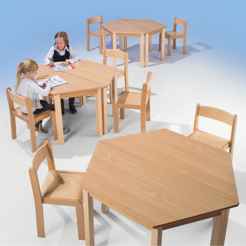 Trapeztisch mit Massivholzgestell und Schichtstoffplatte B/T: 140x70 cm, in 7 Tischhöhen lieferbar